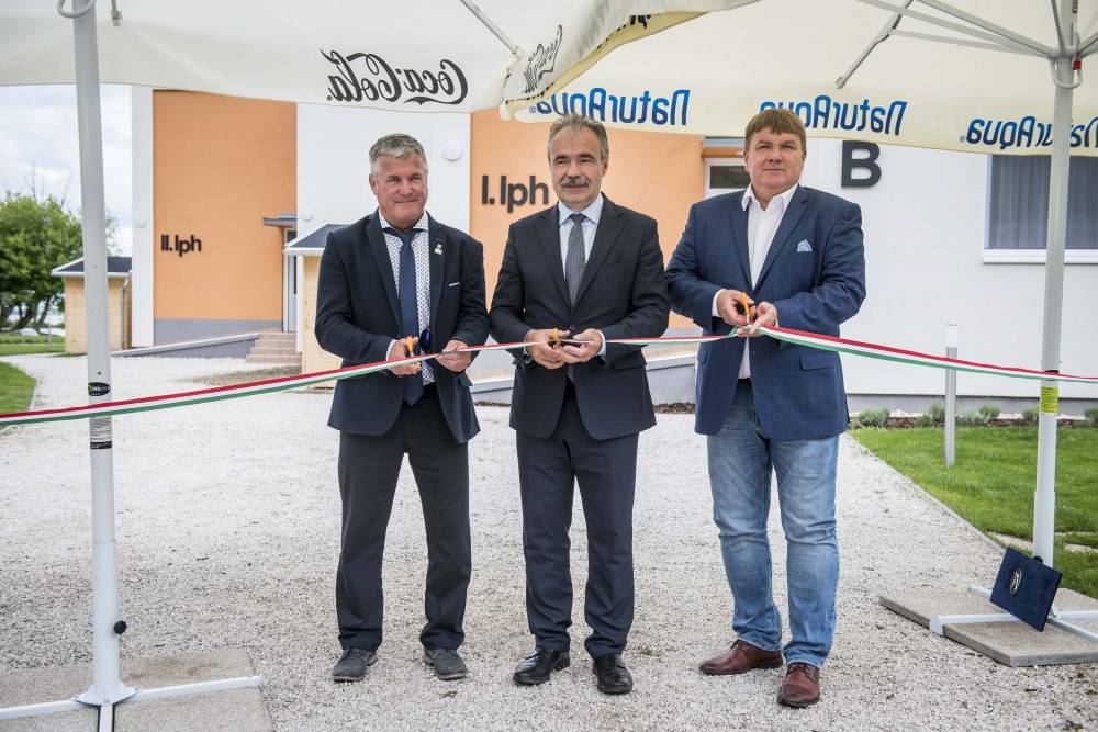 Új színfolt a keszthelyi Balaton-parton